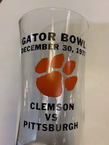 Vintage 1977 Gator Bowl Clemson vs Pittsburgh Beer Glass Cover