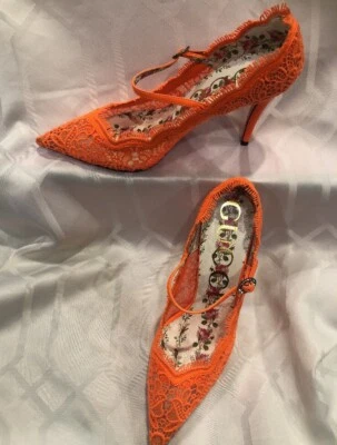 Zapatos de salón GUCCI naranja brillante VIRGINIA algodón de encaje con hebilla de cristal nuevos en caja talla 38,5 Foto 1 de 4