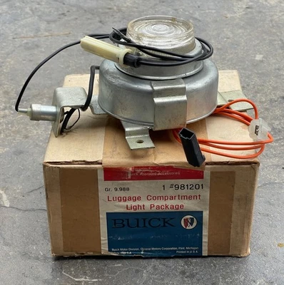 Buick NOS 1964-70 Accesorio debajo del capó y compartimento de equipaje maletero luz lámpara🔥 Foto 1 de 4
