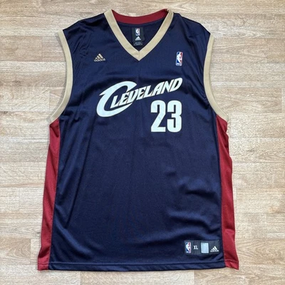 Vintage Y2K NBA CLEVELAND CAVALIERS LEBRON JAMES Jersey By ADIDAS XL - Image 1 of 4