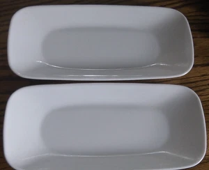Corelle Winter Frost White Vorspeisenschalen Set/2 TOP!  10.5"x4.75" G5 - Bild 1 von 2