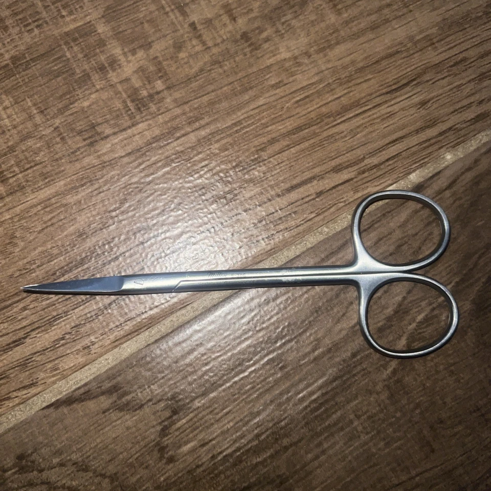 Miltex 5-306 Stainless Steel Curved Iris Scissors 4.5" - Image 1 of 1