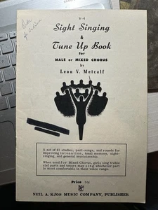 1941 6x9 Guía Coral Partituras VISTA CANTO Y AFINACIÓN LIBRO por Leon Metcalf - Imagen 1 de 3