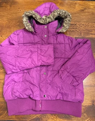 ROUTE 66  - Girl's Magenta Quilted Zip Off Hooded Winter Jacket size L 10/12 - Image 1 of 4