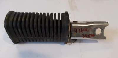 77-82 SUZUKI GS550 CLAVIJA TRASERA DERECHA PASAJERO OEM#43600-34500 (SU/B4) Foto 1 de 4