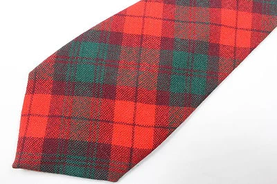 Corbata cuello lana hombre hecha en Escocia Foto 1 de 3