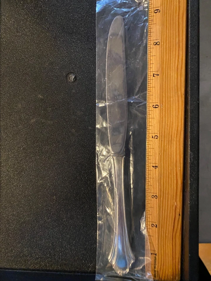 CUCHILLO BEL CHATEAU BY LUNT PLATA ESTERLINA 9" NUEVO FUERA DE BOLSA Foto 1 de 2