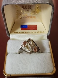 Anillo vintage de oro Black Hills de plata esterlina y 12 k - Imagen 1 de 6