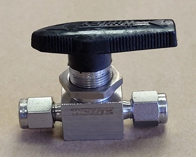 WHITEY SS-41S2 STAINLESS STEEL BALL VALVE - Image 1 of 4