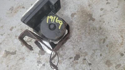 2005-2006 GMC Yukon XL 1500 ABS Control Module, 5.3L Gas, 198k Miles - Image 1 of 4