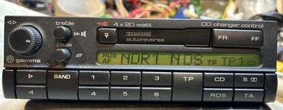 Philips VW Gamma IV Autoradio + Code 1H0035186 Voll Funktionsfähig 902221588711 - Bild 1 von 4