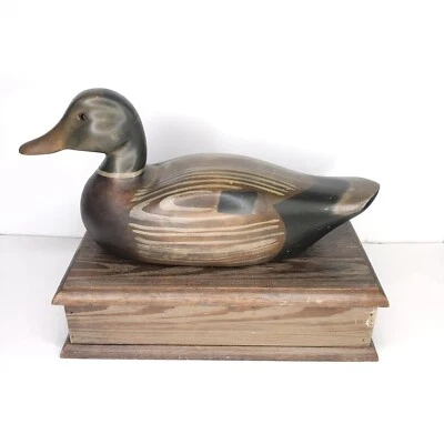Vtg 80s Hand Carved Wooden Ruddy Duck Decoy Trinket Box Case Brown Earthy tone - Image 1 of 4