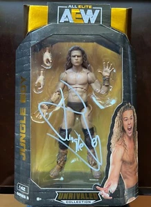 AEW Wrestling JUNGLE BOY JACK PERRY SIGNIERTE Actionfigur - VOLLSTÄNDIGER NAME - Bild 1 von 2
