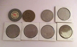 8 GETTONI DA GIOCO VINTAGE LAS VEGAS RENO NEVADA $1 CASINÒ GETTONI FICHES ~ L@@K ~ - Foto 1 di 6