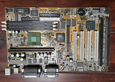 MS-6151 Motherboard Slot 1 - Bild 1 von 4