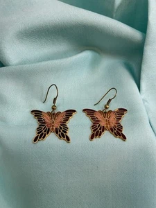 Vintage 80s Earrings White Enameled Floral Butterfly Colorful Cloisonne - Picture 1 of 3
