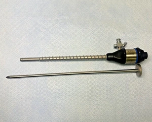 R. Wolf 8921.026 Trocar Hülsen 5,5 mm mit Pyramidenspitzenverschluss 9821.125 - Bild 1 von 6