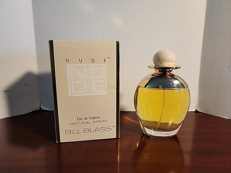 Nude Bill Blass Fórmula Antigua 3.4 OZ/100 ml EDT Spray Nuevo En Caja Foto 1 de 3