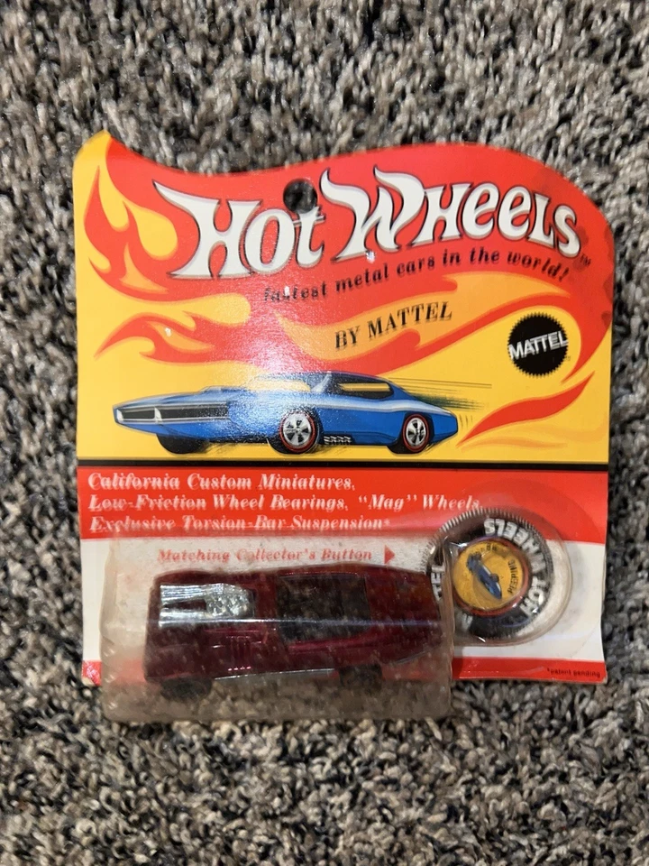 Hot Wheels Redline Peeping Bomb Spectraflame Red Blister - Image 1 of 4