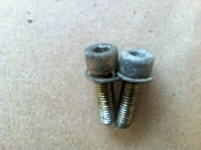 1985 - 1992 MERCEDES-BENZ 300E W124 ~ 2 THROTTLE 身体阀门尖叫 ~ N000912006022 — 第 1/3 张图片