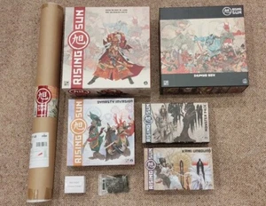 Juego de mesa Rising Sun C-MON Kickstarter y MONEDAS DE METAL Y TAPETE abierto, nunca jugado - Imagen 1 de 8