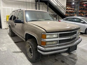 1995 - 1999 Chevy Suburban 1500 Transfer Case (4L60E AT) - Picture 1 of 13