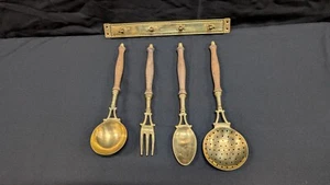 Vintage Brass And Wood Kitchen 5 pieces Set Utensils Hanging - Picture 1 of 18