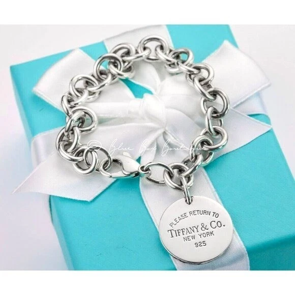 Tiffany & Co. Return to Tiffany Sterling Silver Round Circle Charm Bracelet - Image 1 of 4