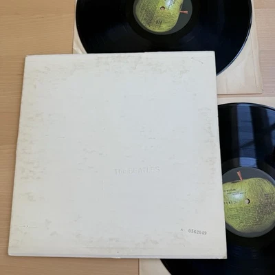 Beatles White Album 1968 US Los Angeles Pressing 2LP 🍏Apple Serial #A 0562049 - Image 1 of 4