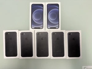 Lot de (7) boîtes vides Apple iPhone (PAS DE TÉLÉPHONES JUSTE DES BOÎTES) - Photo 1 sur 2