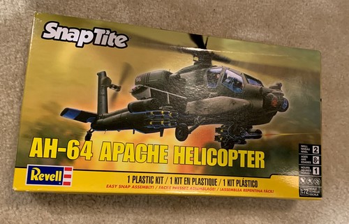 REVELL AH-64 APACHE PLASTIC MODEL HELICOPTER KIT 1:72 SCALE skill 2 85 ...