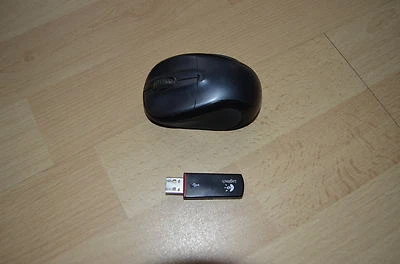 Logitech Wireless Funk-Mouse, USB Adapter, gebraucht, funktioniert tadellos - Bild 1 von 2