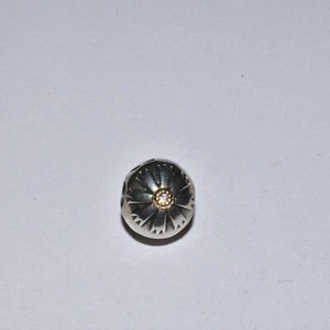Pandora Friendship Flower Clip 790988CZ - Picture 1 of 2