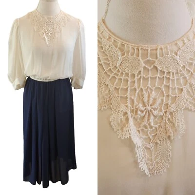 Vestido midi Cottagecore creme azul marinho crochê gola de renda transparente tamanho P M - Imagem 1 de 4