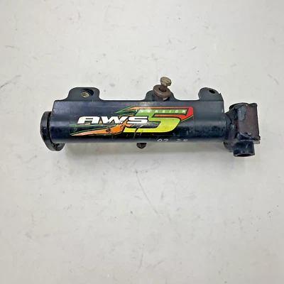 2002 Arctic Cat ZR 500 Limited LEFT FRONT STEERING ARM SPINDLE KNUCKLE - Image 1 of 4