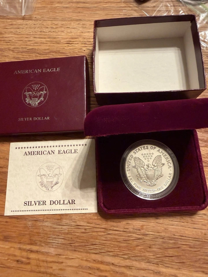 1990 Proof American Silver Eagle Dollar 1 oz .999 Fine Silver w/ Box & COA MINT - Image 1 of 3