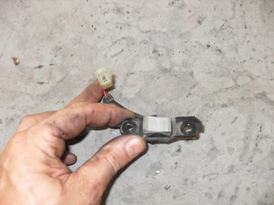 Yamaha FJ1200 FJ 1200 1992 ABS tanque de combustible reserva interruptor de combustible Foto 1 de 2