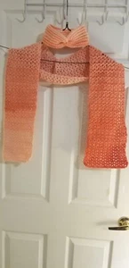 Bufanda y diadema de ganchillo, hecha a mano, no duplicará el diseño. Bufanda punto V - Imagen 1 de 3