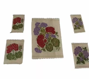 Embroidery Quilt Patches, Fine - Picture 1 of 7