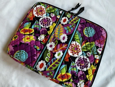 Vera Bradley Va Va Bloom 14" Brillante Floral Acolchado Algodón Estuche para Laptop Usado en Excelente Condición Foto 1 de 4