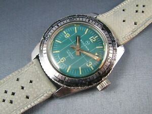 Vintage Rodania Swiss World Time Diver Style 17J Hand Wind Mens Watch Swiss 1970