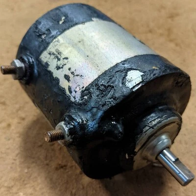 Motor 12v DC Foto 1 de 3