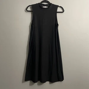 Pink Rose Black Dress Women’s L Mock Neck Sleeveless Chic Minimalist Pullover - Picture 1 of 9