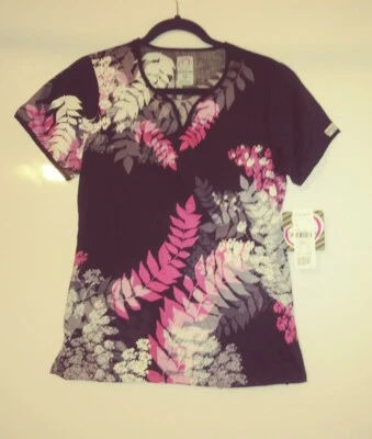 Blusa Médica Ajustada Uniforme Peaches Talla Pequeña Negra. y bolsillos rosas  Foto 1 de 4