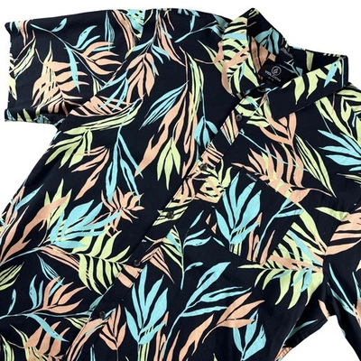 Volcom Men's XXL Short Sleeve Button Down Shirt Tropical Leaf Print Casual Surf - Image 1 of 4