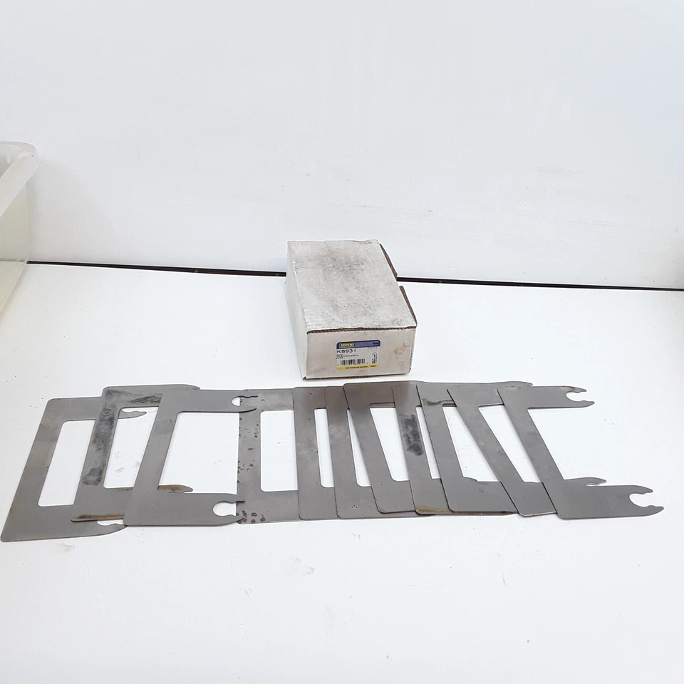 Cuña de alineación de rueda MOOG K8931 1/32 pulgadas para Volvo-blanco paquete de 11 tándem Foto 1 de 4