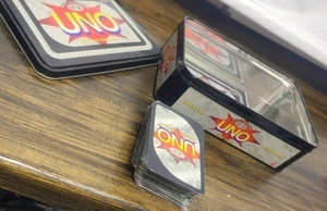 UNO Silver 25th Anniversary Special Edition Card Game Tin 1997 Complete - Picture 1 of 12