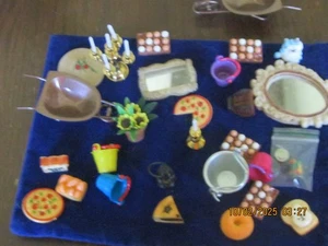 ** SALE ** Dollhouse Miniatures Visual Grab Bag Lot. 30 ITEMS - Picture 1 of 5