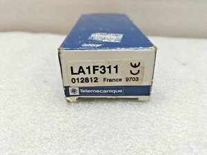 TELEMECANIQUE LA1F311 CONTACTOR - Picture 1 of 7