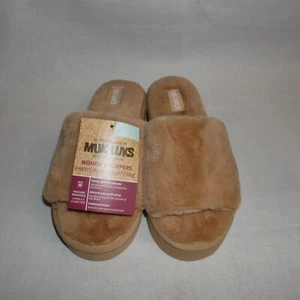 Muk Luks Womens Kirstey Slide Slipper Faux Fur Slippers Size S 5-6 Tan NWT - Picture 1 of 8